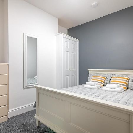 Platform Port Area Apartment 2 With Free Street Parking Kingston upon Hull Eksteriør bilde