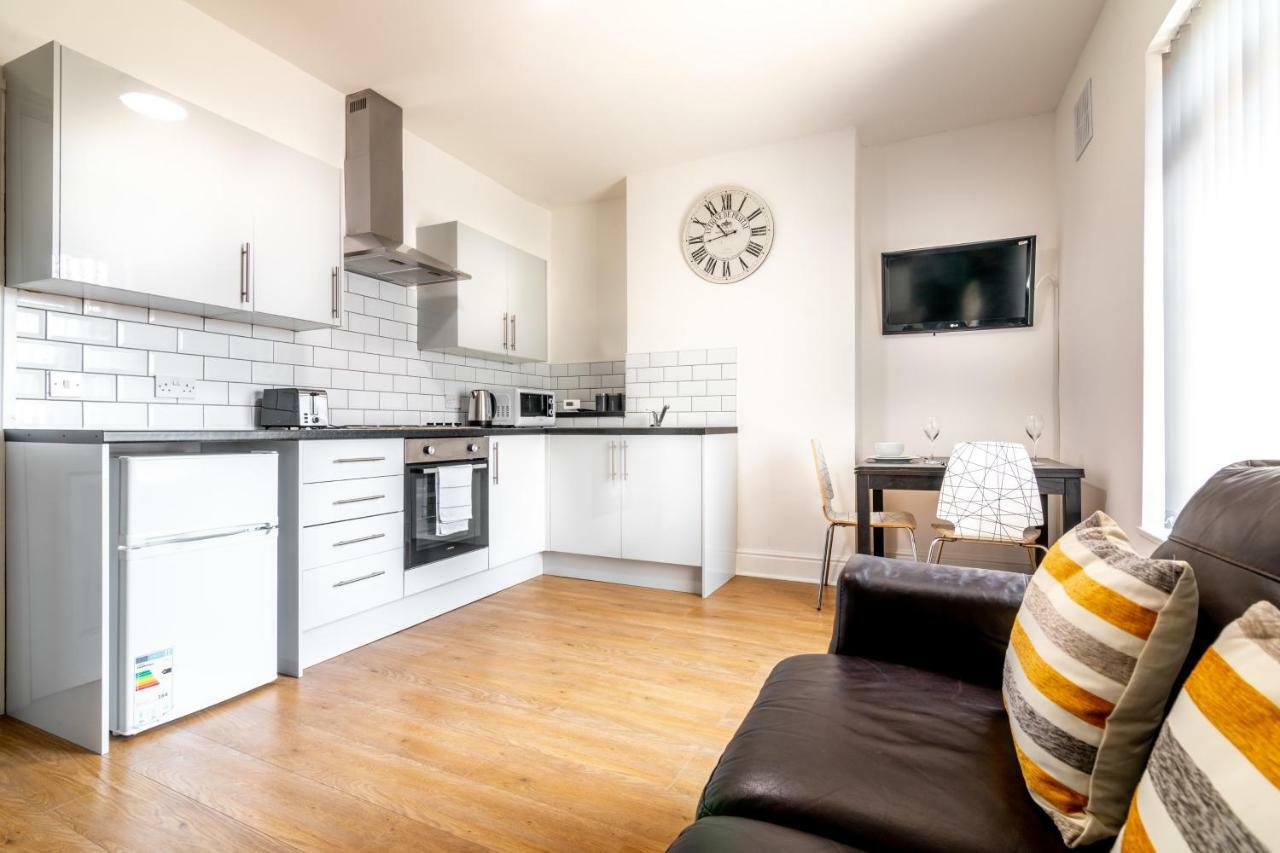 Platform Port Area Apartment 2 With Free Street Parking Kingston upon Hull Eksteriør bilde